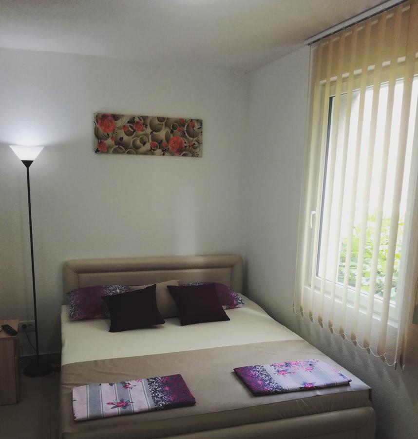 Apartmani سوتوموري المظهر الخارجي الصورة