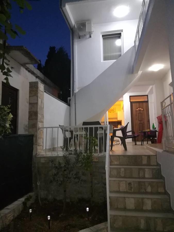 Apartmani سوتوموري المظهر الخارجي الصورة